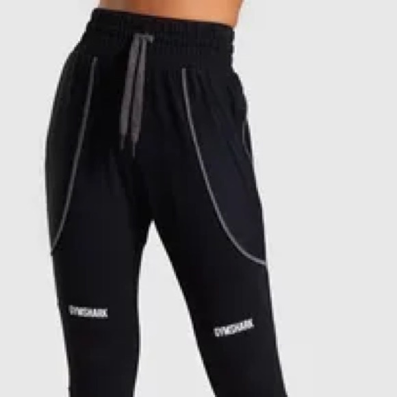 NWOT Gymshark Movement Mesh Joggers - Picture 1 of 3